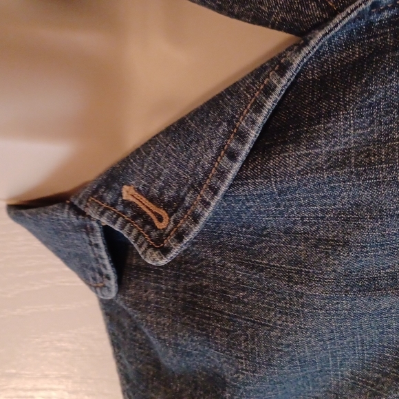 Liz Claiborne Women's Denim Fitted Shirt Jacket Size 0 Petite - Picture 4 of 8